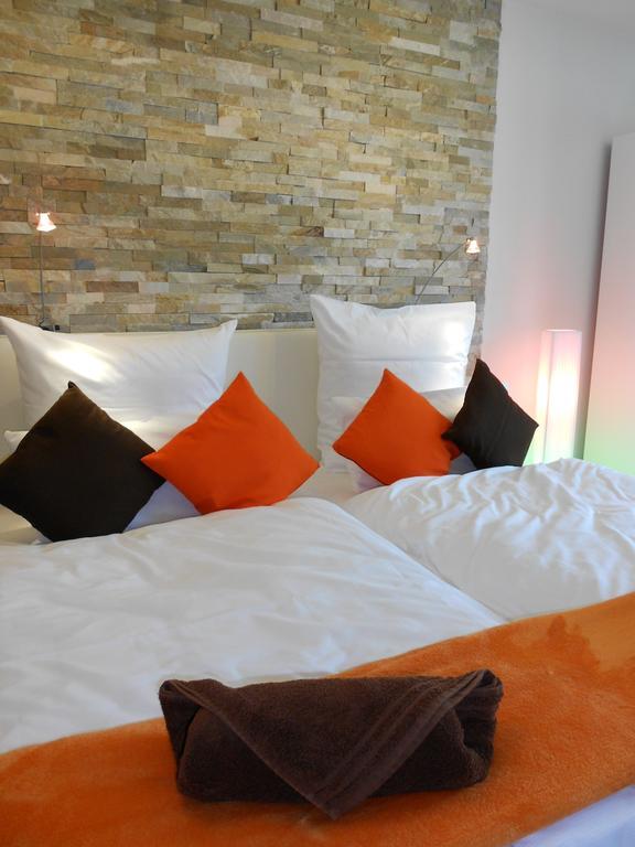Mein Appartement Huerth Koeln Екстер'єр фото
