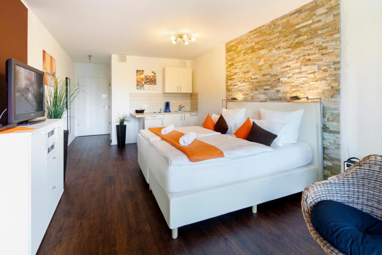 Mein Appartement Huerth Koeln Екстер'єр фото